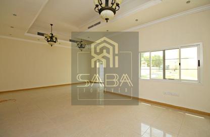 Villa - 4 Bedrooms - 4 Bathrooms for rent in Umm Suqeim 1 Villas - Umm Suqeim 1 - Umm Suqeim - Dubai