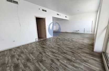 Apartment - 3 Bedrooms - 4 Bathrooms for rent in Saeed Tower 2 - Saeed Towers - Sheikh Zayed Road - Dubai