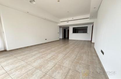 Apartment - 2 Bedrooms - 4 Bathrooms for rent in Marina Residences 1 - Marina Residences - Palm Jumeirah - Dubai