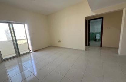 Apartment - 2 - 2 for rent in Muwaileh 3 Building - Muwaileh - Sharjah