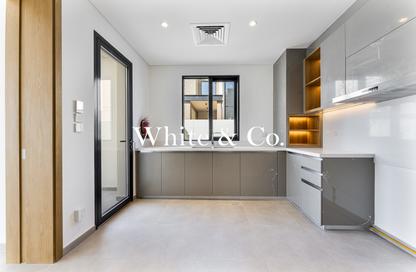 Villa - 4 - 6 for rent in Jebel Ali Village Villas - Jebel Ali Village - Jebel Ali - Dubai