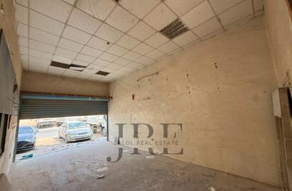 Warehouse - Studio - 1 Bathroom for rent in Al Sajaa Industrial - Al Sajaa - Sharjah