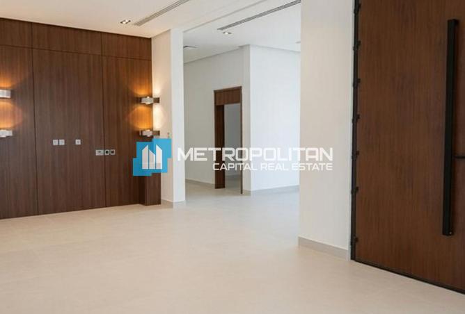121098945 - Property Image 3
