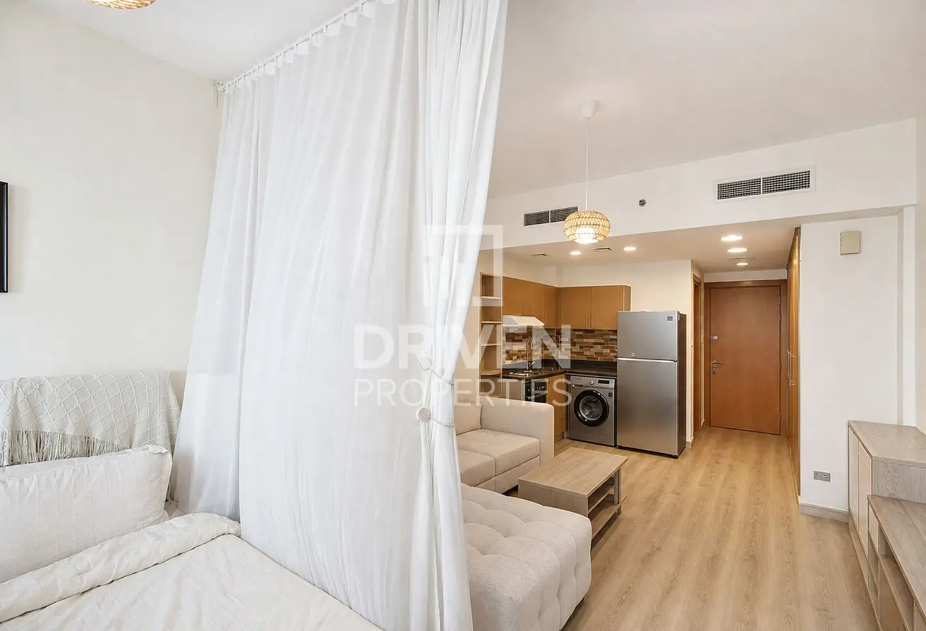 163707093 - Property Main Image