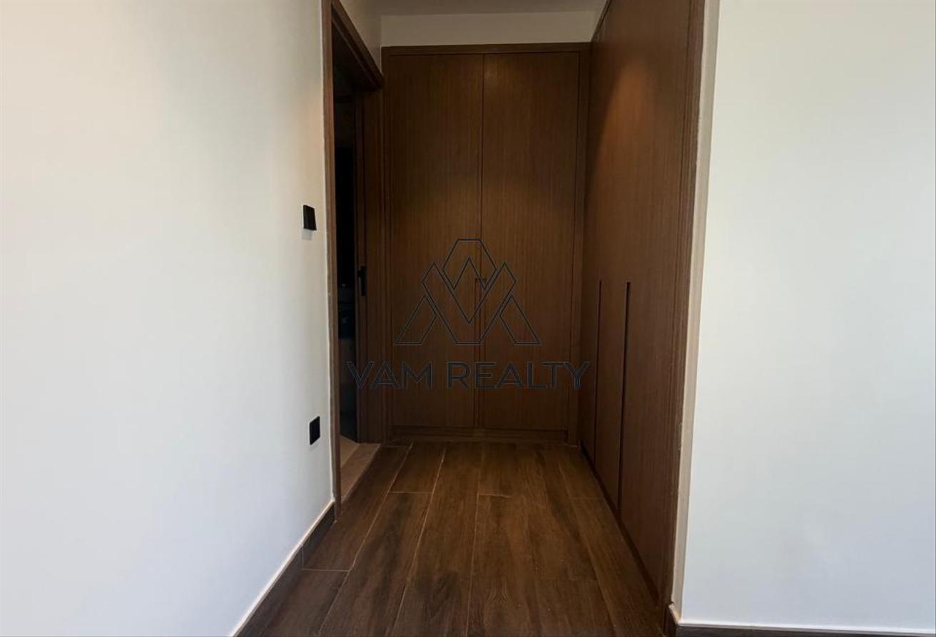 Brand New | Back-to-Back | First Tenant | Spacious photo 18