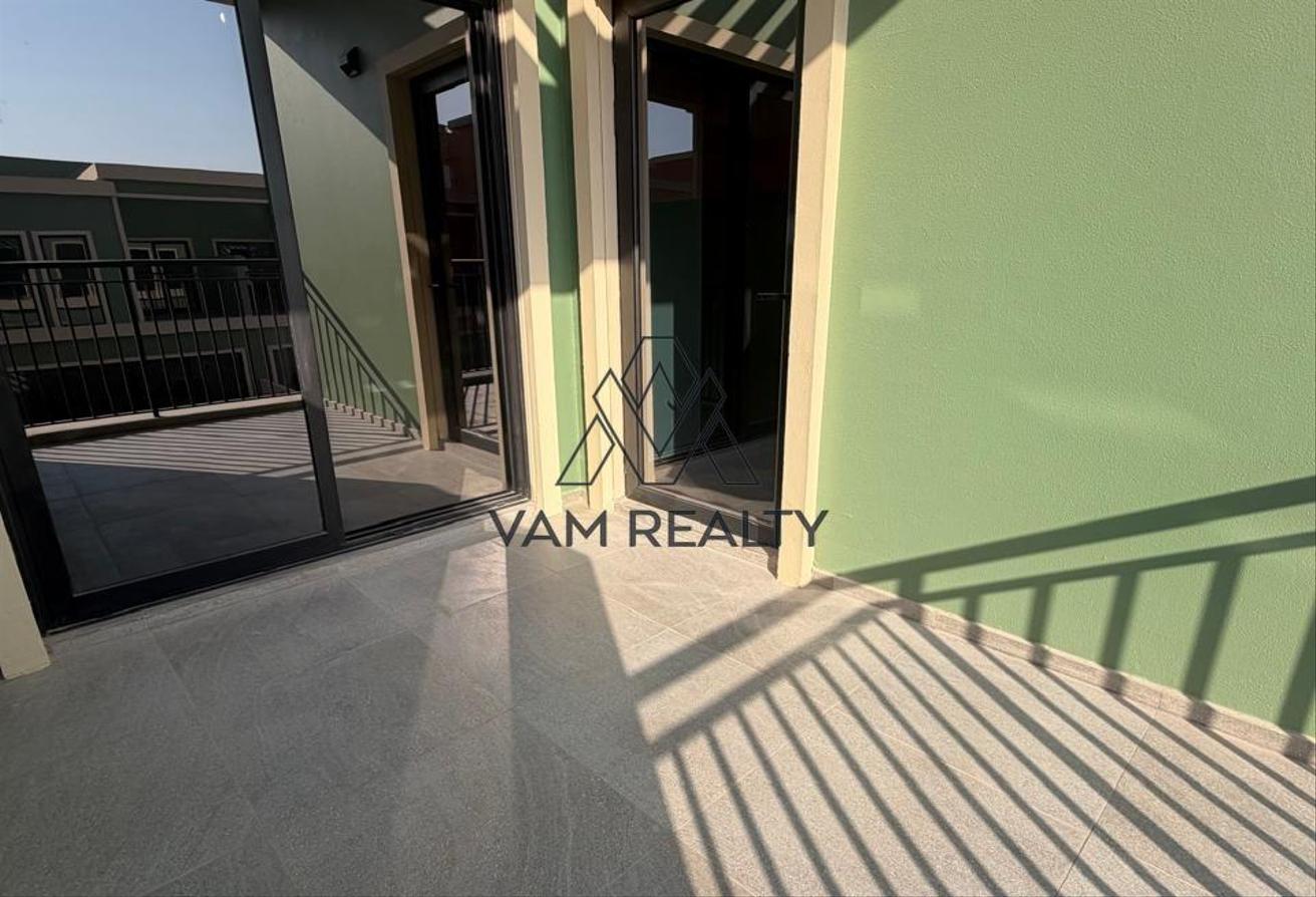 Brand New | Back-to-Back | First Tenant | Spacious photo 6