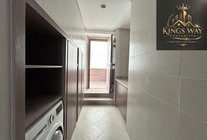 82388907 - Property Image 2