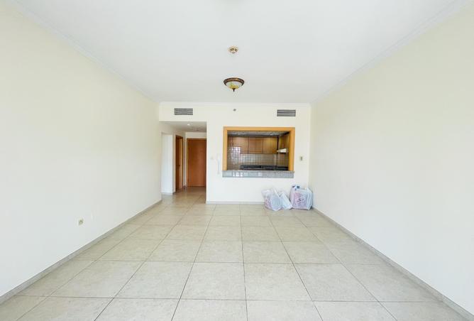 94005157 - Property Image 2