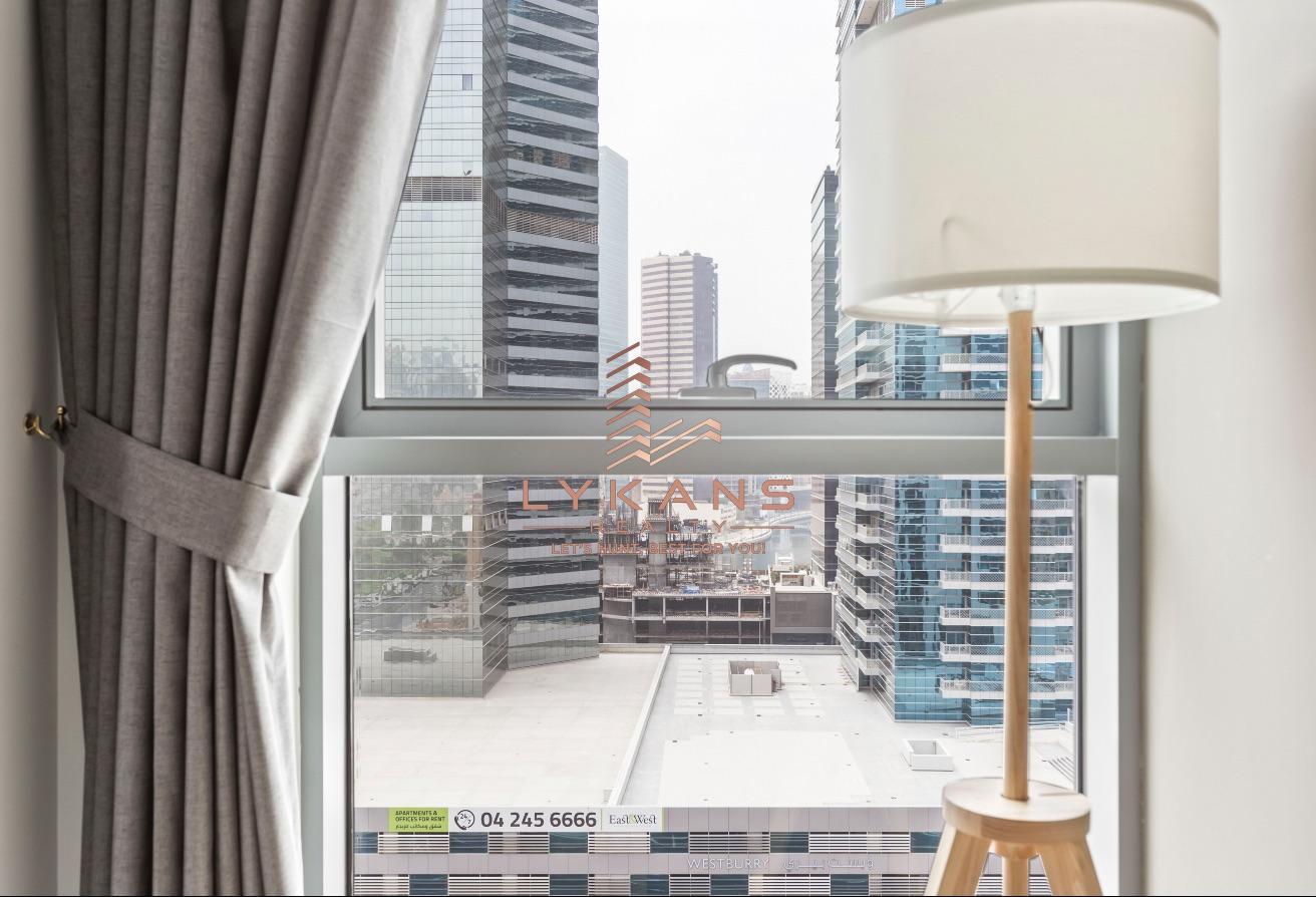 Modern Layout | Vacant | Canal View | Mid Floor photo 7