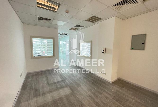 82369010 - Property Image 2