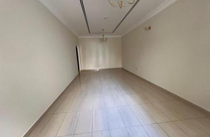 Apartment - 1 Bedroom - 2 Bathrooms for rent in Al Qulaya'ah - Al Sharq - Sharjah