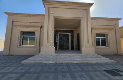 Villa - 3 Bedrooms - 5 Bathrooms for rent in Al Riffa - Ras Al Khaimah