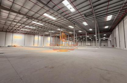 Warehouse - Studio - 2 Bathrooms for rent in Ali Mousa Building - Al Sajaa Industrial - Al Sajaa - Sharjah