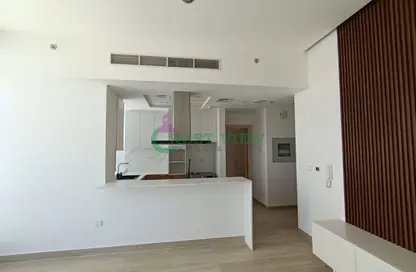 Apartment - 1 Bedroom - 1 Bathroom for rent in The East Crest by Meteora - District 17 - Jumeirah Village Circle - Dubai