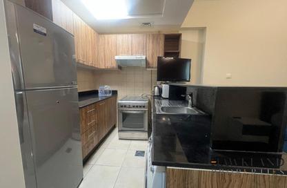Apartment - Studio - 1 Bathroom for rent in Burj Al Nujoom - Downtown Dubai - Dubai
