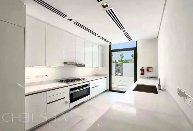 163255511 - Property Image 3