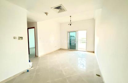 Apartment - 1 Bedroom - 2 Bathrooms for rent in New Al Taawun Road - Al Taawun - Sharjah