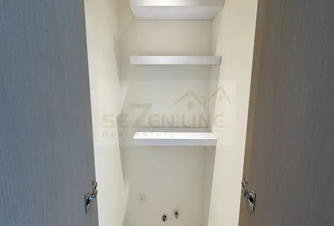 147767705 - Property Image 3