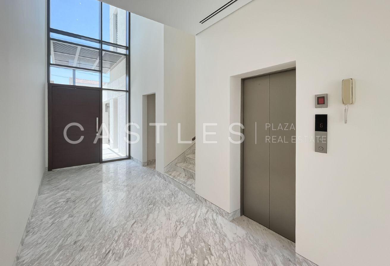 Brand New | Contemporary Style | Elegant 5BR Villa photo 14