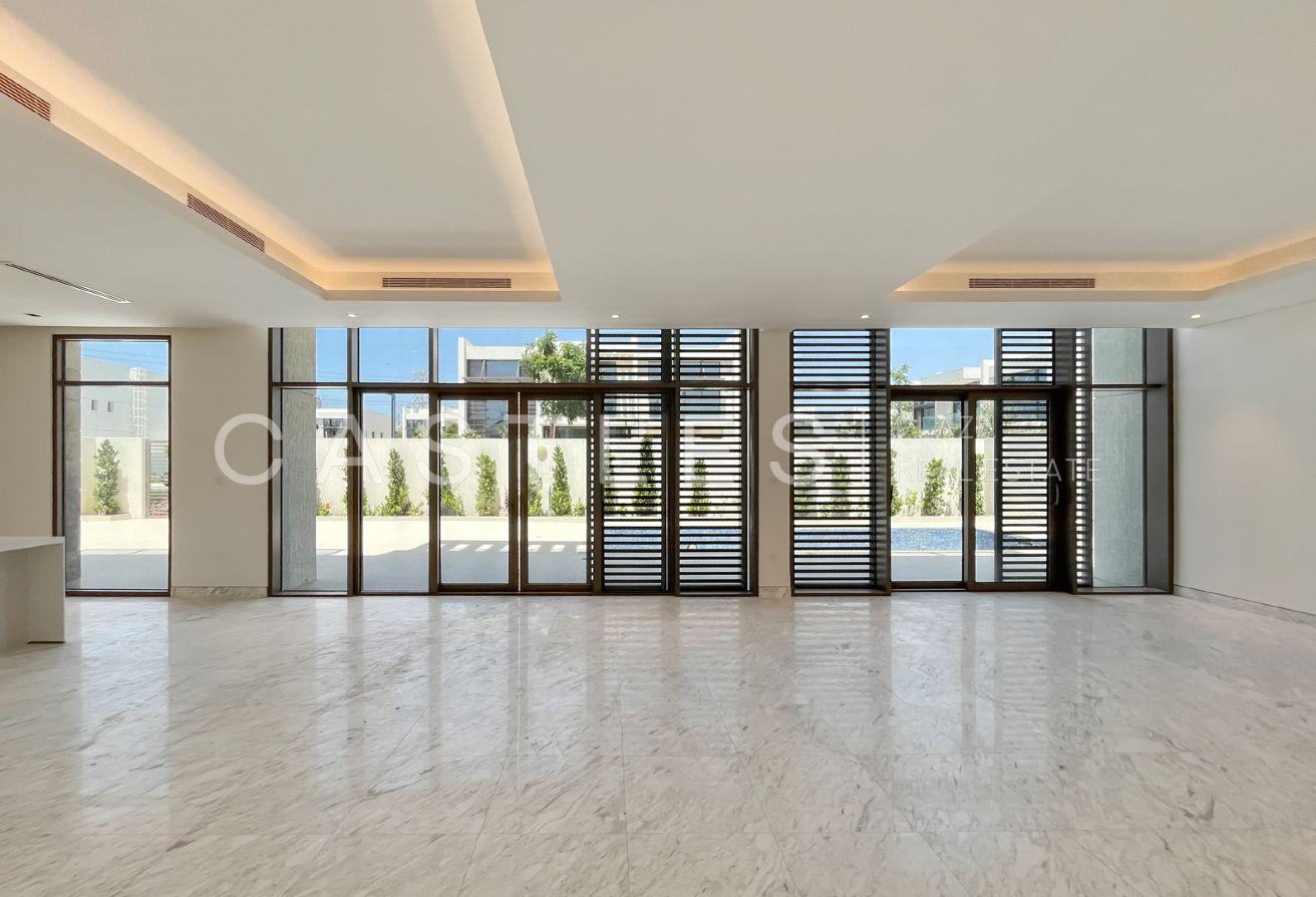 Brand New | Contemporary Style | Elegant 5BR Villa photo 2