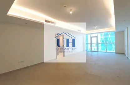 شقة - 4 غرف نوم - 5 حمامات للايجار في شارع الكورنيش - أبوظبي