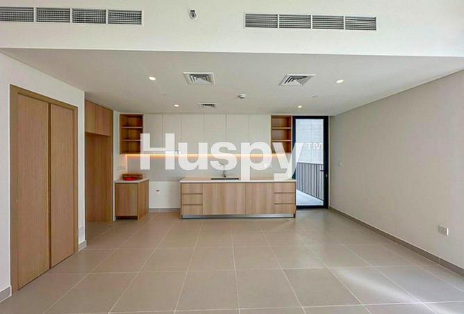 73121105 - Property Image 2