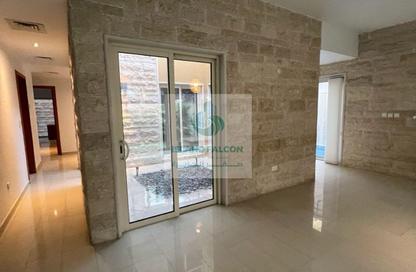 Villa - 5 Bedrooms - 6 Bathrooms for rent in Al Raha Gardens - Abu Dhabi