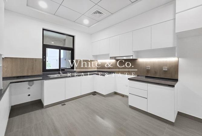 88301789 - Property Image 3