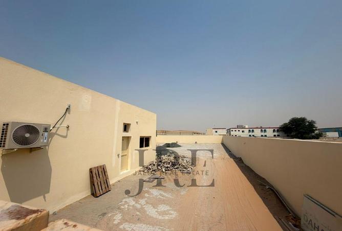 128853154 - Property Image 2