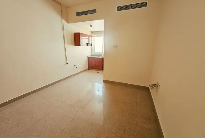151936302 - Property Image 3