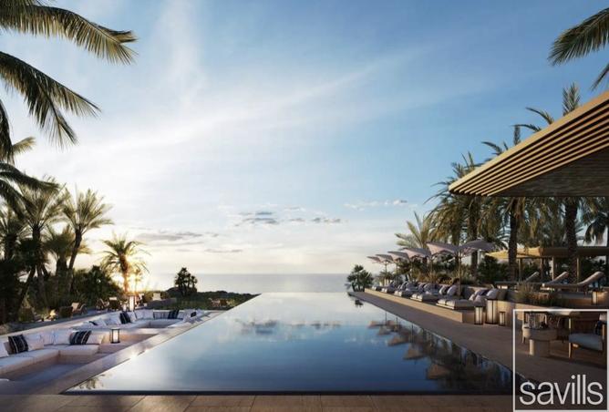 Majestically Private Beach Apartment