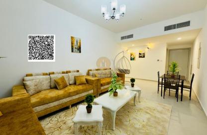 Apartment - 2 Bedrooms - 3 Bathrooms for rent in Ajman Corniche Residences - Ajman Corniche Road - Ajman
