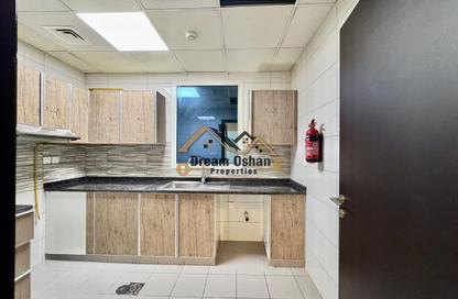 Apartment - 2 Bedrooms - 3 Bathrooms for rent in Al Shafar Palladium Building - Al Jaddaf - Dubai