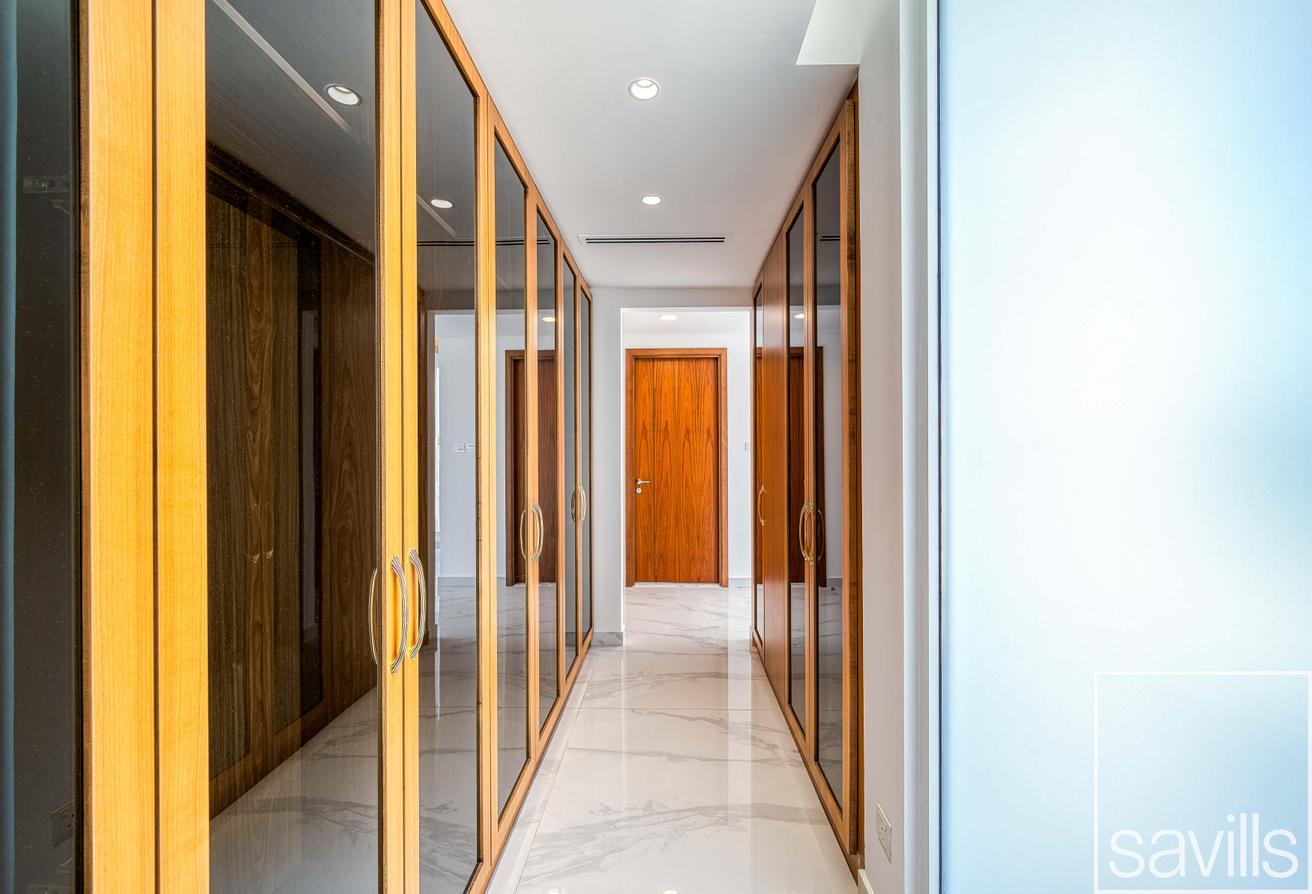 Private Pool and Private Garden | Modern Layout photo 19