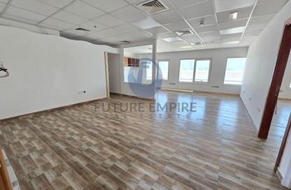 Office Space - Studio - 2 Bathrooms for rent in Oud Metha - Bur Dubai - Dubai