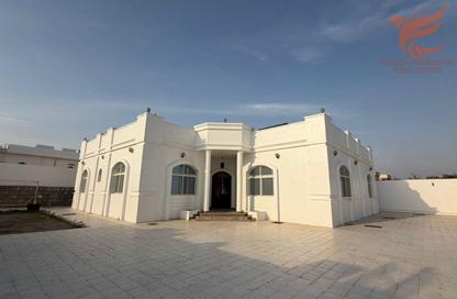 Villa - 3 Bedrooms - 5 Bathrooms for rent in Al Riffa - Ras Al Khaimah