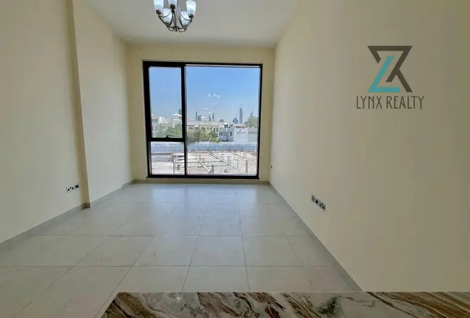 156236113 - Property Image 2
