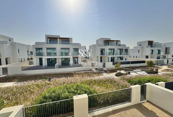 2OlzpvaKX32 - Property Image 2