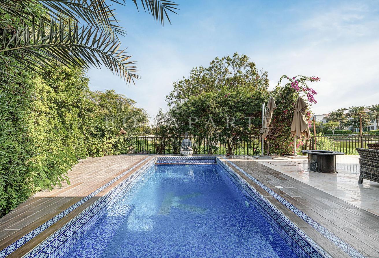 Lake View | Furnished | Upgraded photo 3