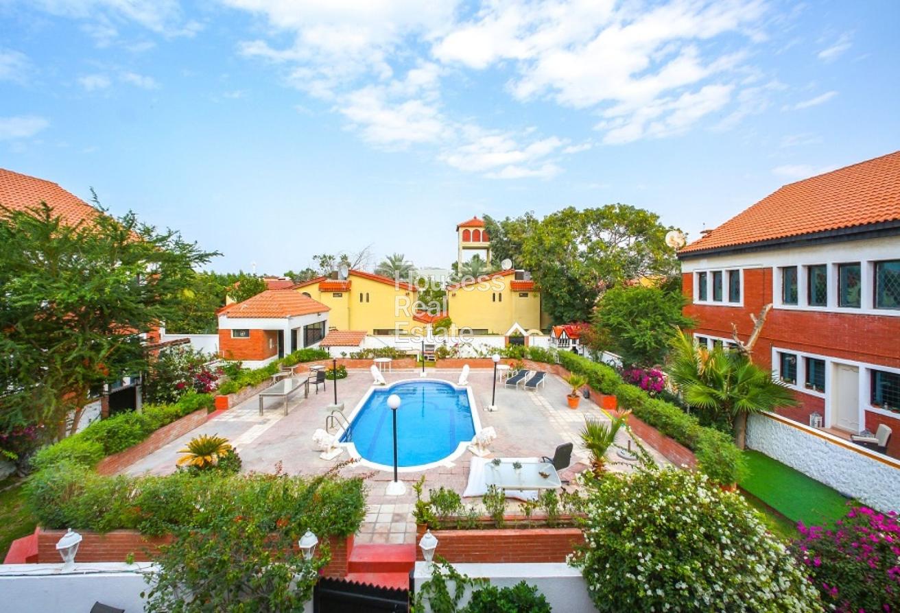 Bright Living|Private Jacuzzi and Garden|Vacant photo 4