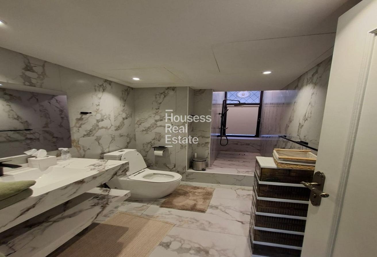 Bright Living|Private Jacuzzi and Garden|Vacant photo 17