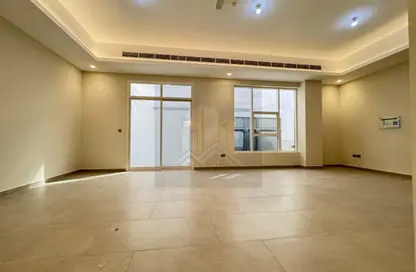 Apartment - 4 Bedrooms - 5 Bathrooms for rent in Khalifa City A Villas - Khalifa City A - Khalifa City - Abu Dhabi
