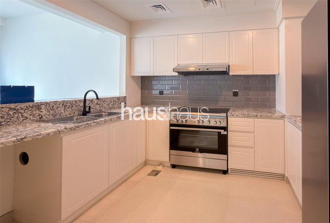 73116103 - Property Image 3