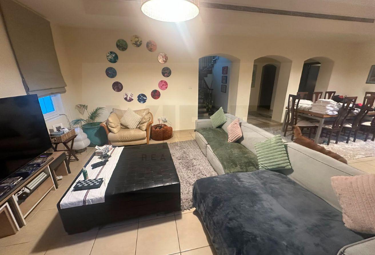 Spacious 3BR Villa with Maid Room | Mistral, UAQ