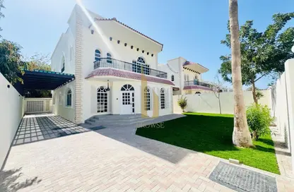 Villa - 4 Bedrooms - 4 Bathrooms for rent in Umm Suqeim 2 Villas - Umm Suqeim 2 - Umm Suqeim - Dubai