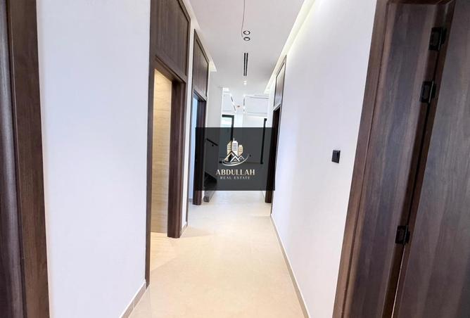 106414205 - Property Image 3