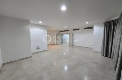 Apartment - 3 Bedrooms - 4 Bathrooms for rent in Al Khaleej Centre Area - Al Raffa - Bur Dubai - Dubai