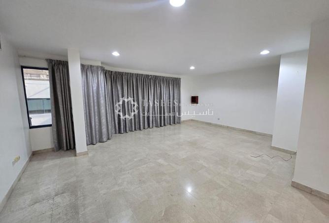 110952890 - Property Image 2