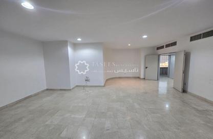 Apartment - 3 Bedrooms - 4 Bathrooms for rent in Al Khaleej Centre Area - Al Raffa - Bur Dubai - Dubai