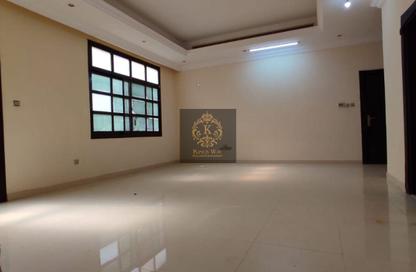 Apartment - Studio - 1 Bathroom for rent in Mohamed Bin Zayed City - Abu Dhabi
